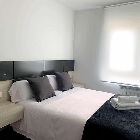 Ramon Y Cajal Suites De Luxe เลออน ภายนอก รูปภาพ