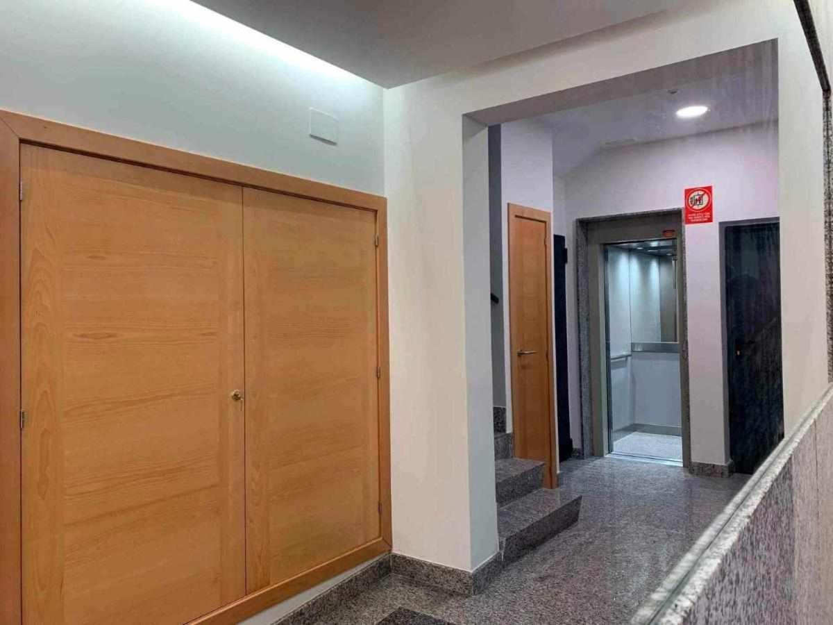 Ramon Y Cajal Suites De Luxe เลออน ภายนอก รูปภาพ