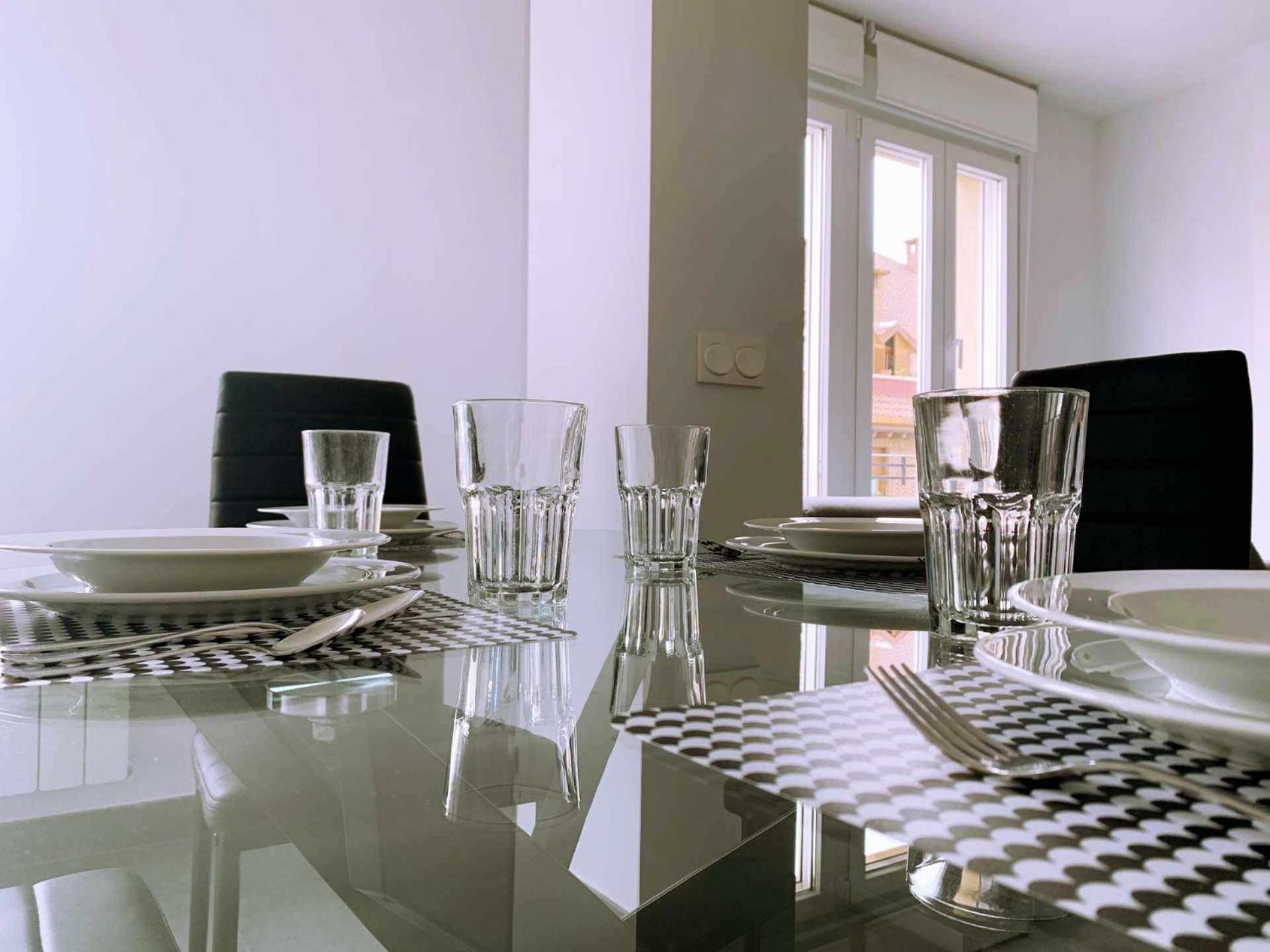 Ramon Y Cajal Suites De Luxe เลออน ภายนอก รูปภาพ