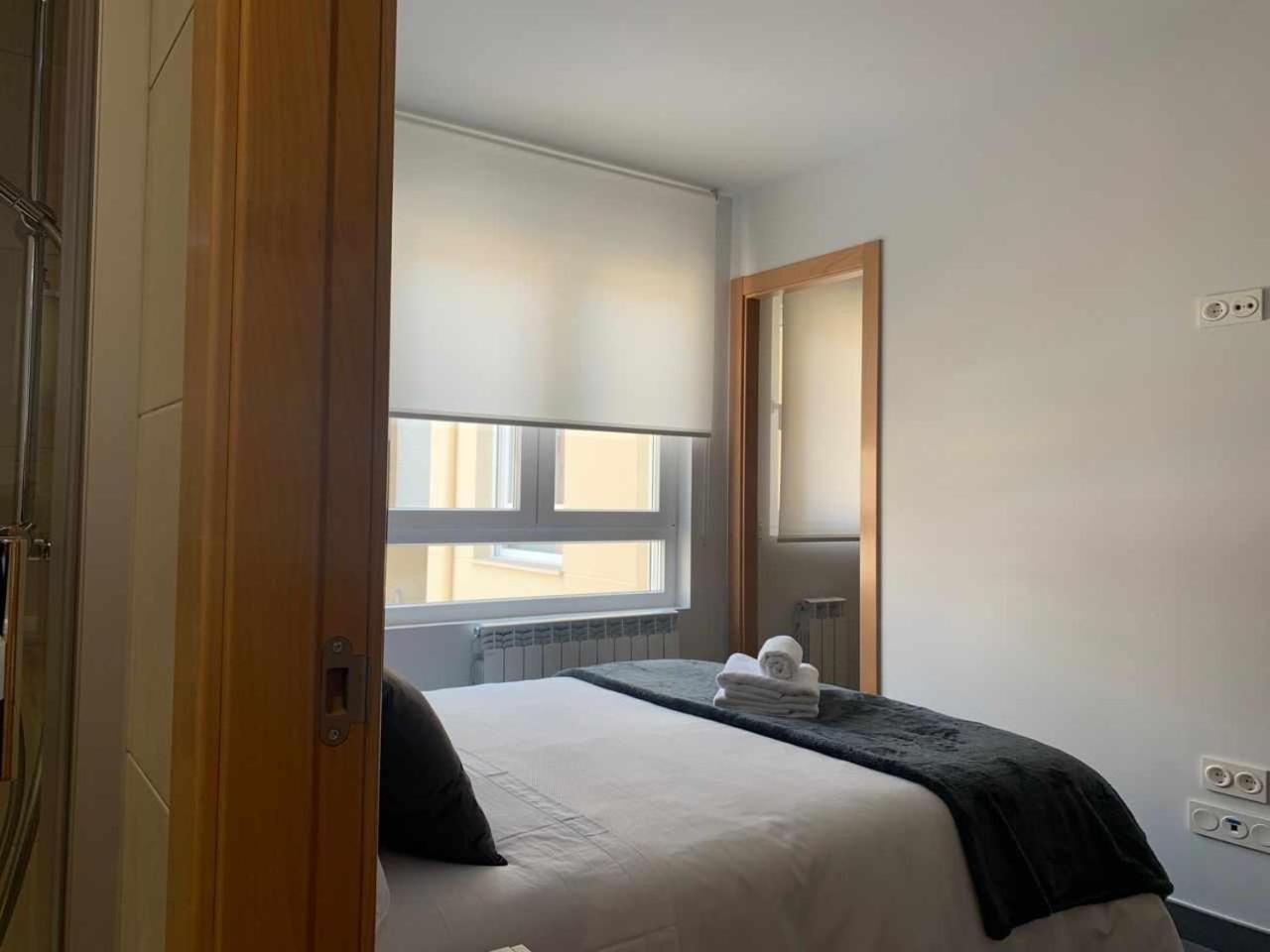 Ramon Y Cajal Suites De Luxe เลออน ภายนอก รูปภาพ