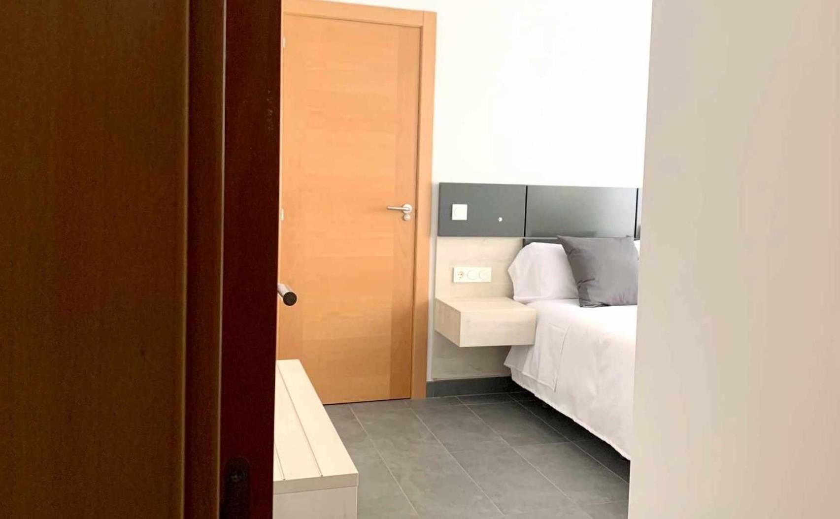 Ramon Y Cajal Suites De Luxe เลออน ภายนอก รูปภาพ