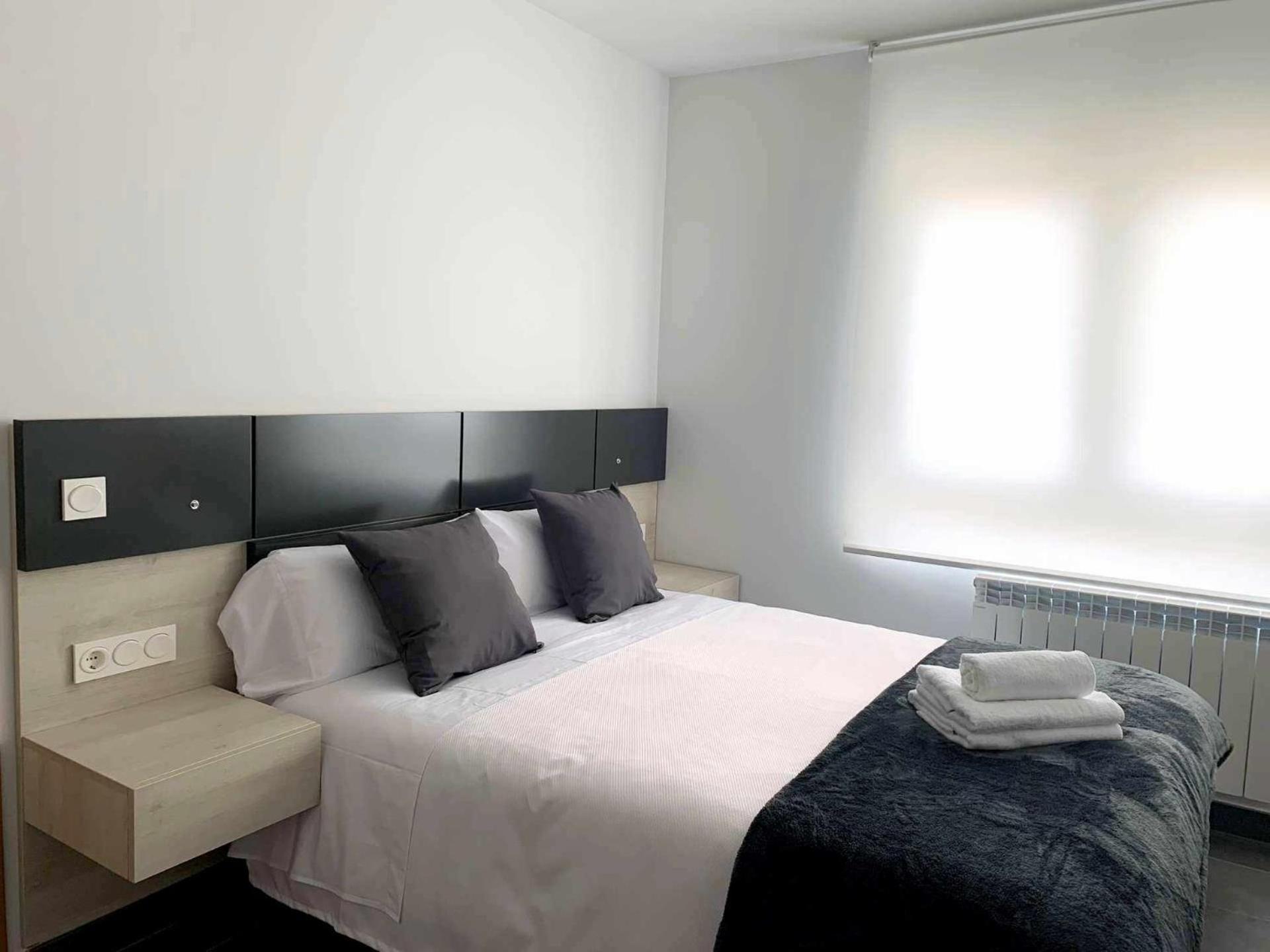 Ramon Y Cajal Suites De Luxe เลออน ภายนอก รูปภาพ